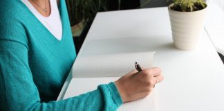 Why MS Word Is One of the Best Tools for Writers? students