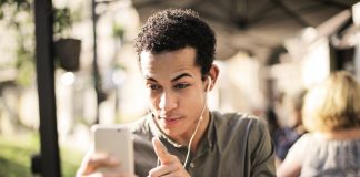 Social Media Crazes and How to Harness Them software